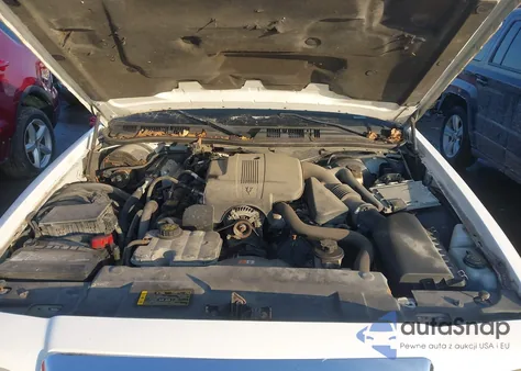 2010 Mercury Grand Marquis Ls (Fleet Only) from USA, damaged, VIN 2MEBM7FV3AX626927